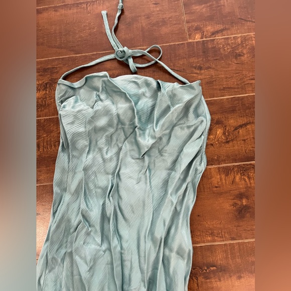 Forever 21 Halter Dress - Picture 6 of 7